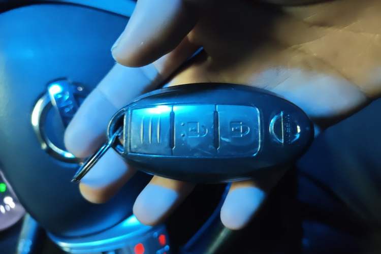 Used Nissan Qashqai 2016 2.0L CVT Luxury Edition Vehicle Key