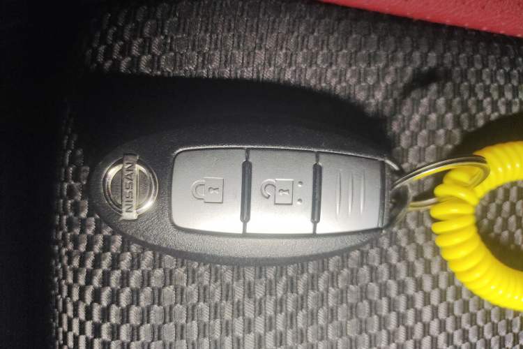 Used Nissan Qashqai 2016 2.0L CVT Luxury Edition Vehicle Key