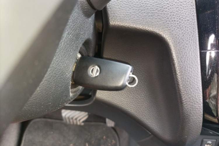 Used Nissan Qashqai 2016 2.0L CVT Elite Edition Vehicle Key