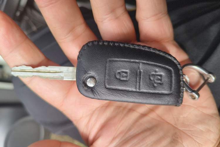 Used Nissan Qashqai 2016 2.0L CVT Elite Edition Vehicle Key