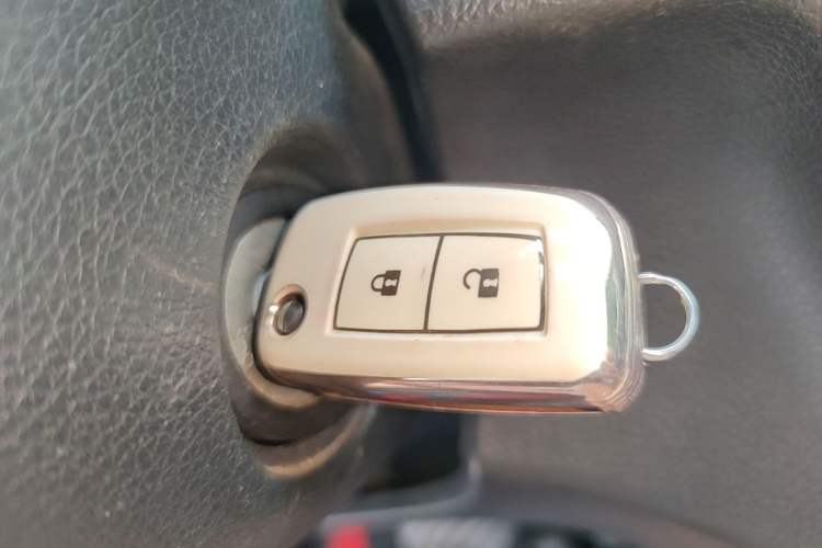 Used Nissan Qashqai 2016 2.0L CVT Elite Edition Vehicle Key