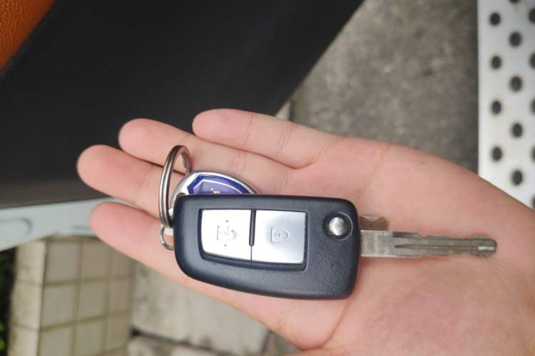 Used Nissan Qashqai 2016 2.0L CVT Elite Edition Vehicle Key