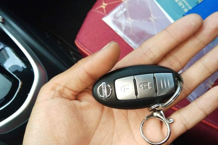 Used Nissan Qashqai 2016 2.0L CVT Luxury Edition Vehicle Key