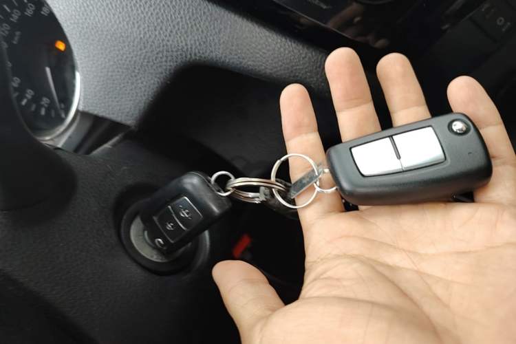 Used Nissan Qashqai 2016 2.0L CVT Elite Edition Vehicle Key