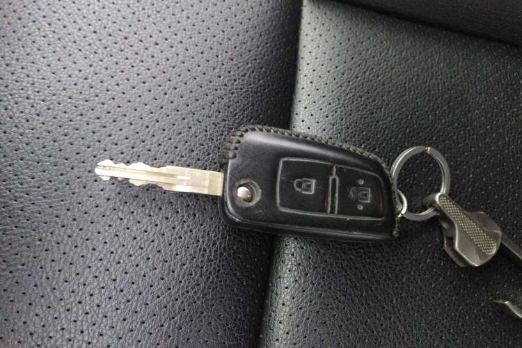 Used Nissan Qashqai 2016 2.0L CVT Elite Edition Vehicle Key