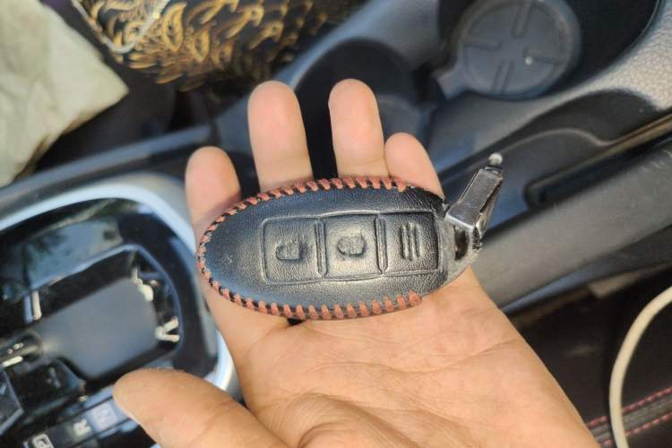 Used Nissan Qashqai 2016 2.0L CVT Luxury Edition Vehicle Key