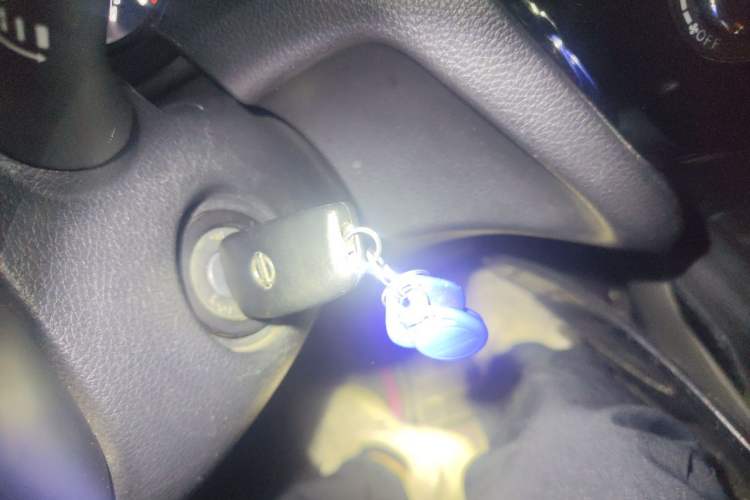 Used Nissan Qashqai 2016 2.0L CVT Elite Edition Vehicle Key