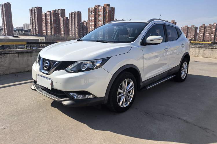 Used Nissan Qashqai 2016 2.0L CVT Elite Edition Guazi used car, China used car export, Used car for sale, Used Nissan cars, Cheapest cars for sale