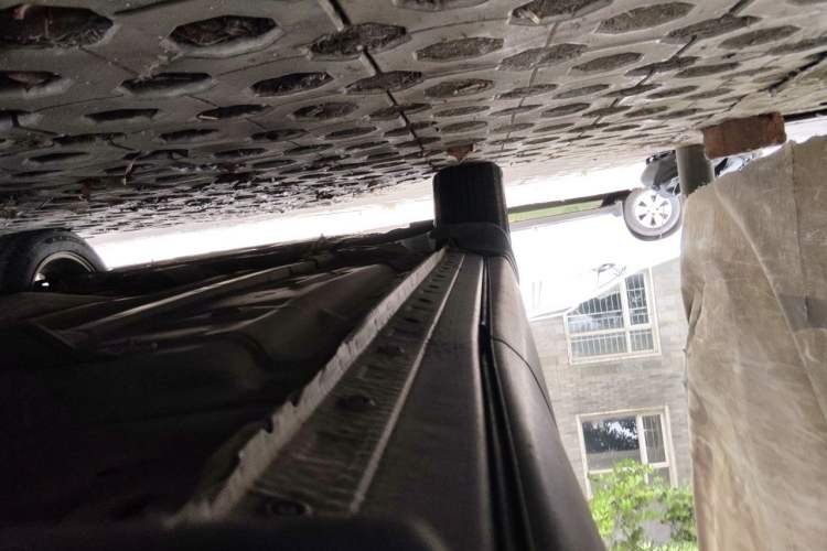 Used Nissan Qashqai 2016 2.0L CVT Elite Edition Chassis Rear Left