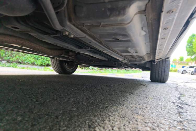 Used Nissan Qashqai 2016 2.0L CVT Elite Edition Chassis Rear Right