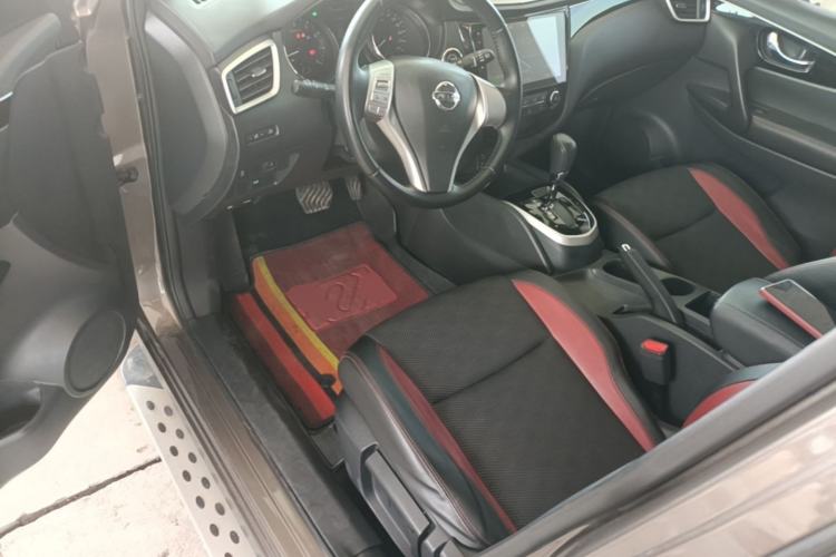 Used Nissan Qashqai 2016 2.0L CVT Luxury Edition Driver Seat