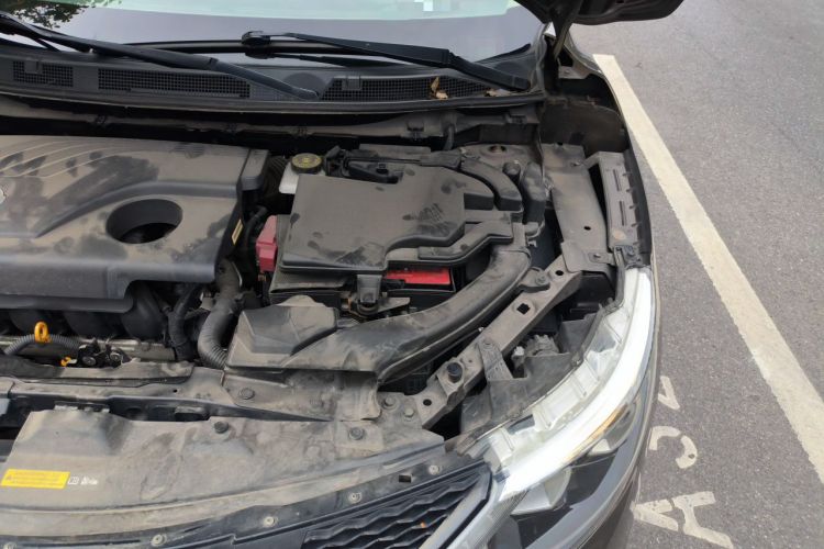 Used Nissan Qashqai 2016 2.0L CVT Luxury Edition Engine Bay Left