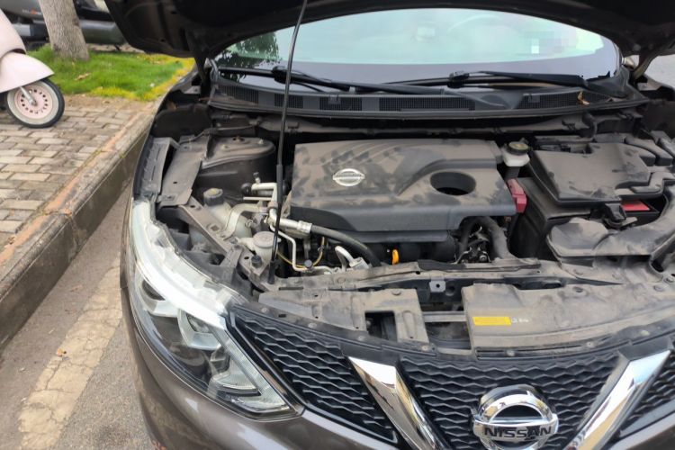 Used Nissan Qashqai 2016 2.0L CVT Luxury Edition Engine Bay Right