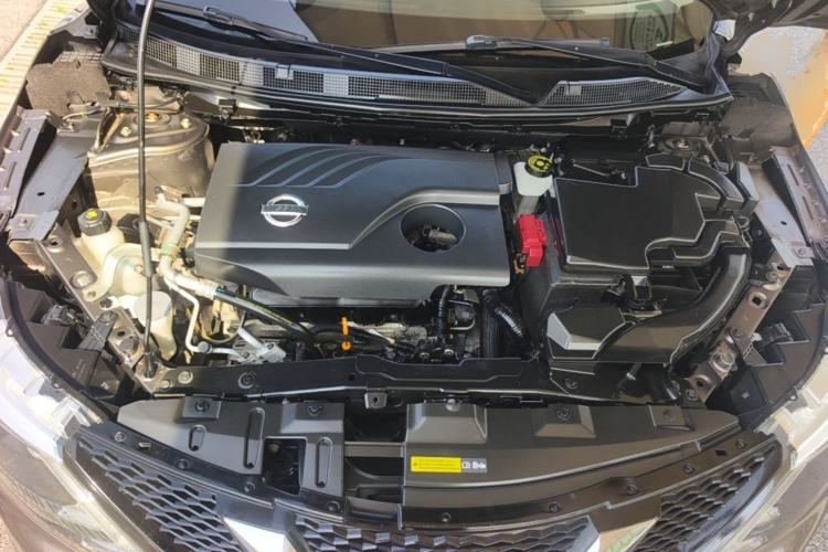 Used Nissan Qashqai 2016 2.0L CVT Luxury Edition Engine Bay