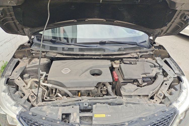 Used Nissan Qashqai 2016 2.0L CVT Luxury Edition Engine Bay