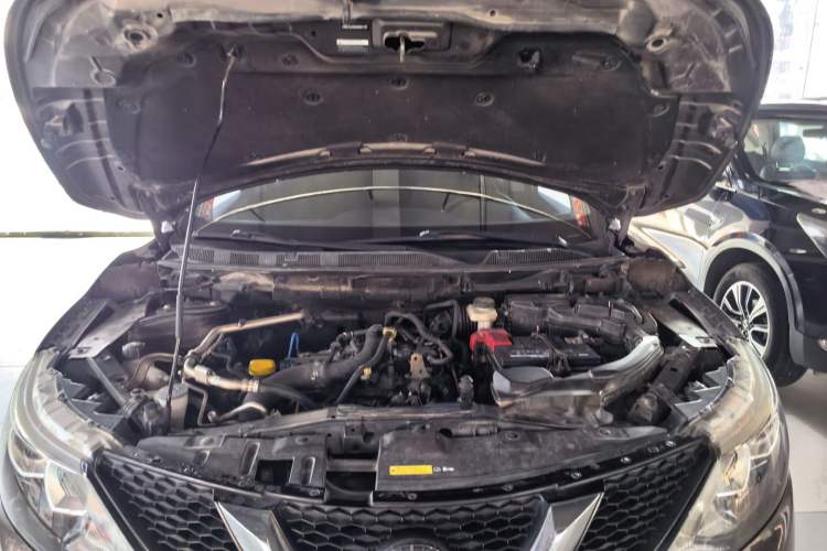 Used Nissan Qashqai 2016 1.2T CVT Fashion Edition Engine Bay