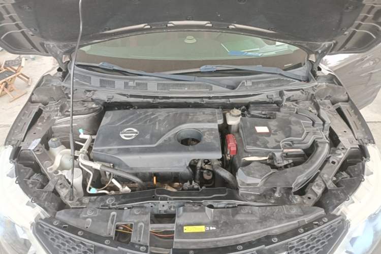 Used Nissan Qashqai 2016 2.0L CVT Luxury Edition Engine Bay