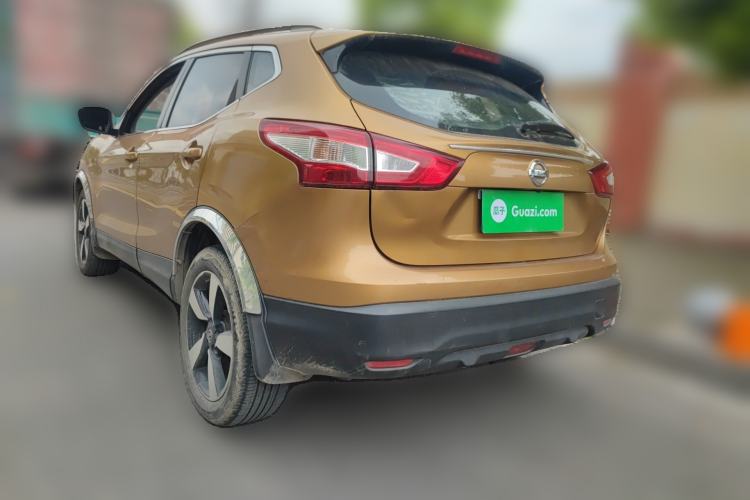 Used Nissan Qashqai 2016 2.0L CVT Leading Edition Exterior 3