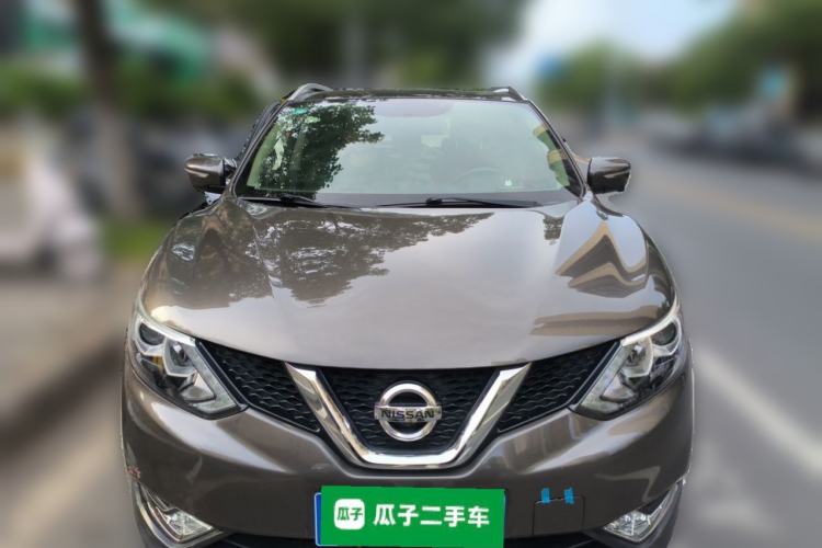 Used Nissan Qashqai 2016 2.0L CVT Luxury Edition Front