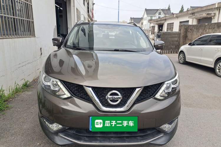 Used Nissan Qashqai 2016 2.0L CVT Luxury Edition Front