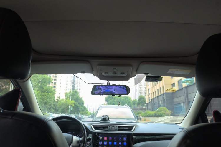 Used Nissan Qashqai 2016 2.0L CVT Luxury Edition Headliner