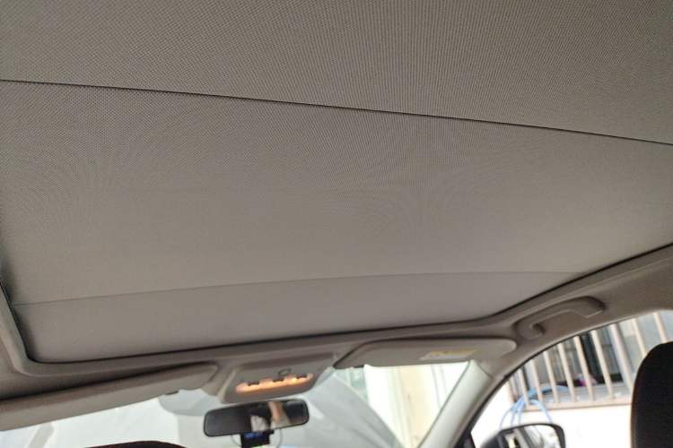 Used Nissan Qashqai 2016 2.0L CVT Luxury Edition Headliner