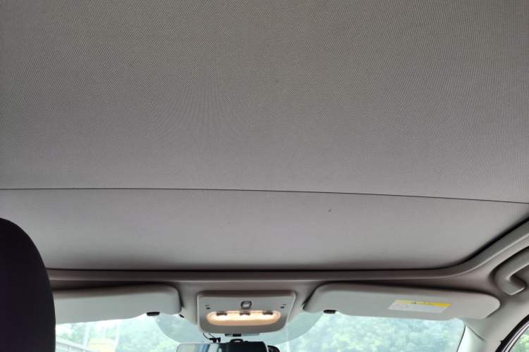 Used Nissan Qashqai 2016 2.0L CVT Luxury Edition Headliner