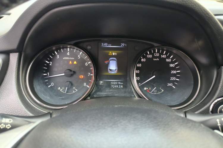 Used Nissan Qashqai 2016 2.0L CVT Luxury Edition Instrument Cluster