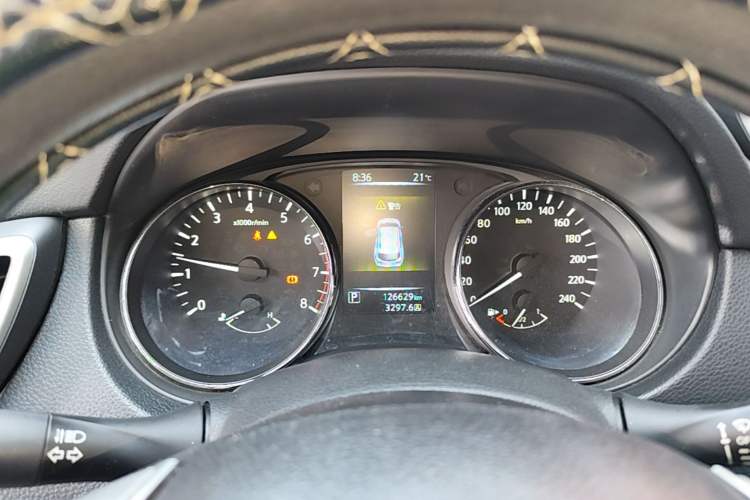Used Nissan Qashqai 2016 2.0L CVT Elite Edition Instrument Cluster