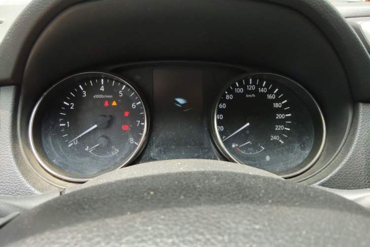 Used Nissan Qashqai 2016 2.0L CVT Elite Edition Instrument Cluster
