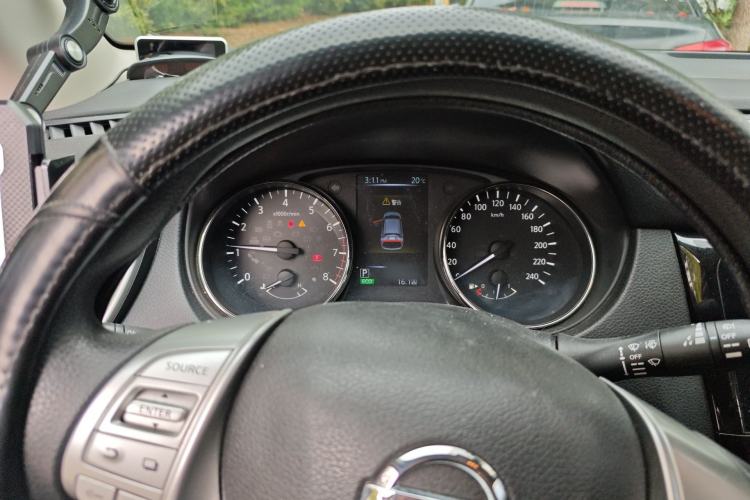 Used Nissan Qashqai 2016 2.0L CVT Elite Edition Instrument Cluster