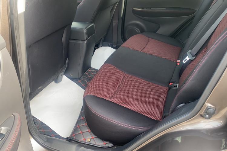 Used Nissan Qashqai 2016 2.0L CVT Elite Edition Interior 1