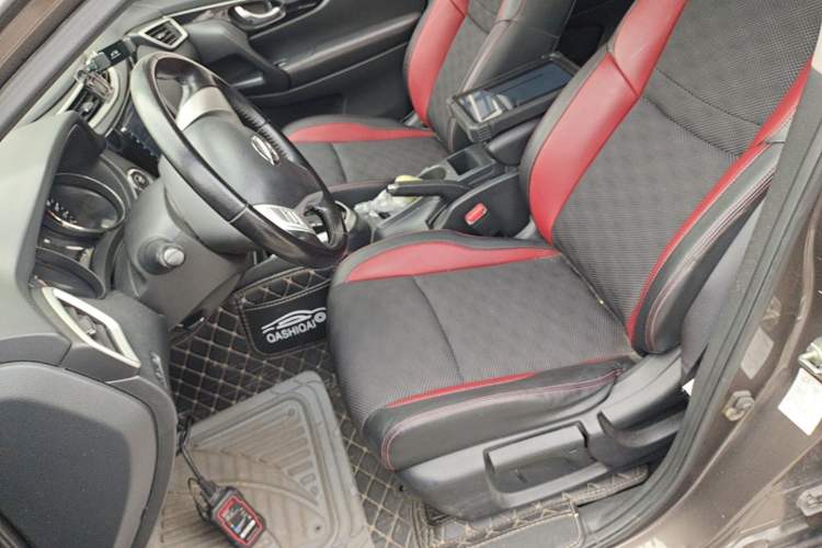 Used Nissan Qashqai 2016 2.0L CVT Luxury Edition Left Front Seat