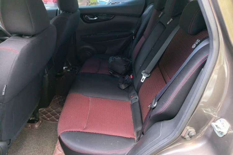 Used Nissan Qashqai 2016 2.0L CVT Elite Edition Left Rear Seat