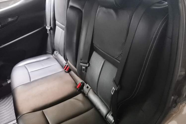 Used Nissan Qashqai 2016 2.0L CVT Luxury Edition Left Rear Seat