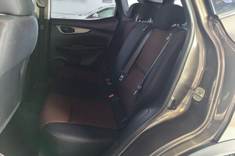 Used Nissan Qashqai 2016 1.2T CVT Fashion Edition Left Rear Seat
