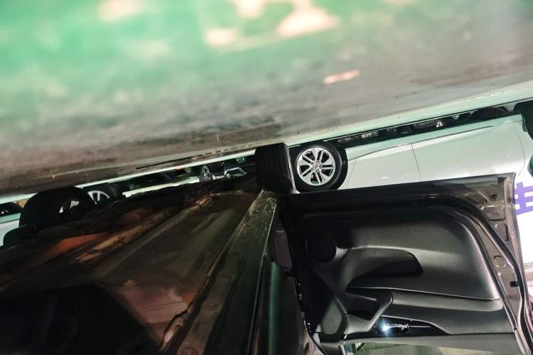 Used Nissan Qashqai 2016 2.0L CVT Elite Edition Left Side Sill