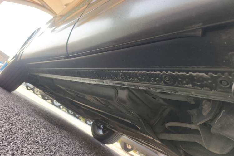 Used Nissan Qashqai 2016 2.0L CVT Luxury Edition Left Side Sill