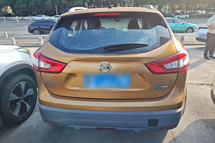 Used Nissan Qashqai 2016 2.0L CVT Luxury Edition Rear