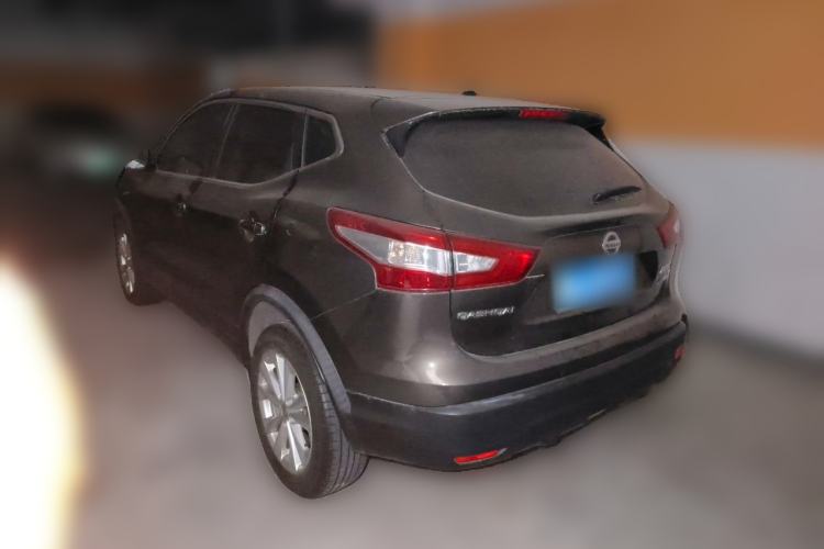 Used Nissan Qashqai 2016 2.0L CVT Elite Edition Rear Left 45 Deg