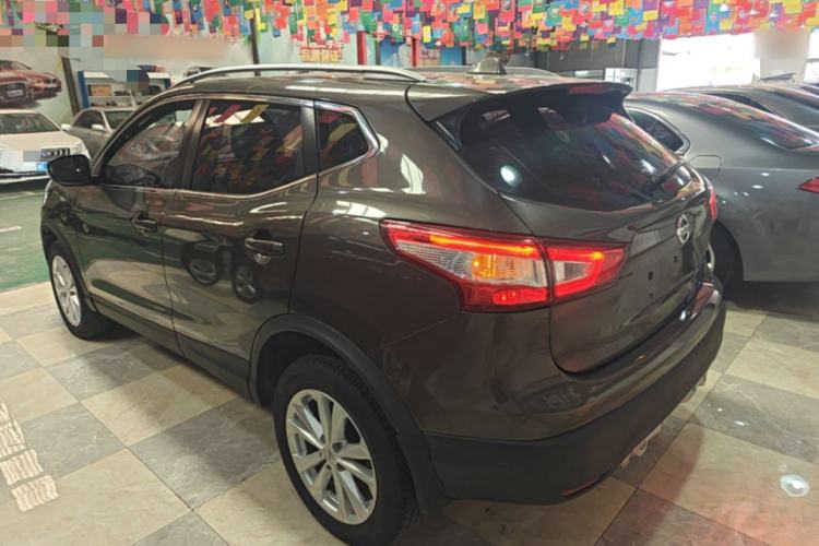 Used Nissan Qashqai 2016 2.0L CVT Elite Edition Rear Left 45 Deg