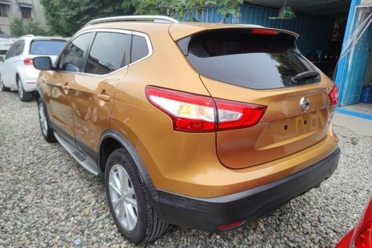 Used Nissan Qashqai 2016 2.0L CVT Elite Edition Rear Left 45 Deg