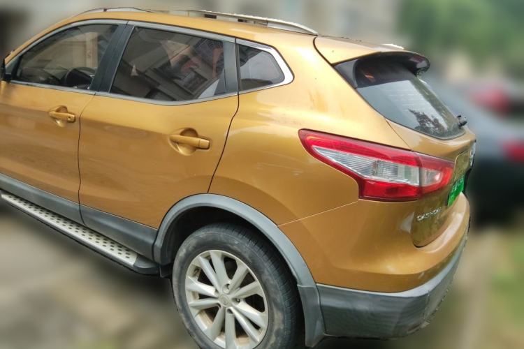 Used Nissan Qashqai 2016 2.0L CVT Elite Edition Rear Left 45 Deg