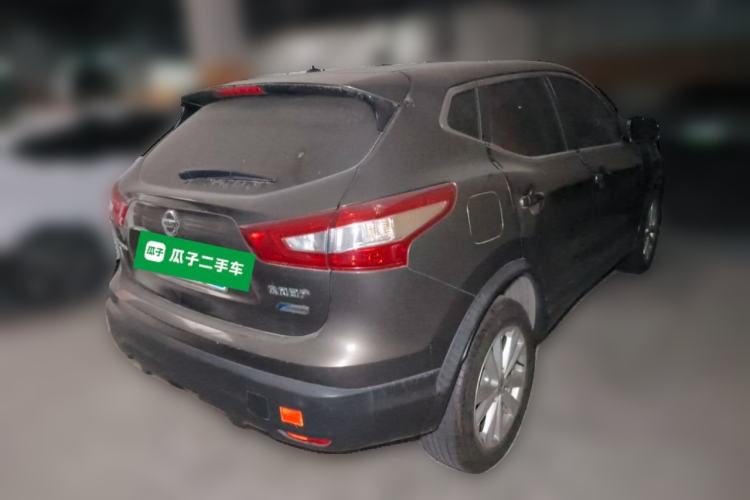 Used Nissan Qashqai 2016 2.0L CVT Elite Edition Rear Right 45 Deg