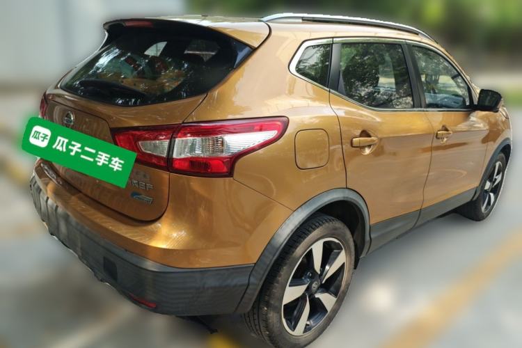 Used Nissan Qashqai 2016 2.0L CVT Luxury Edition Rear Right 45 Deg