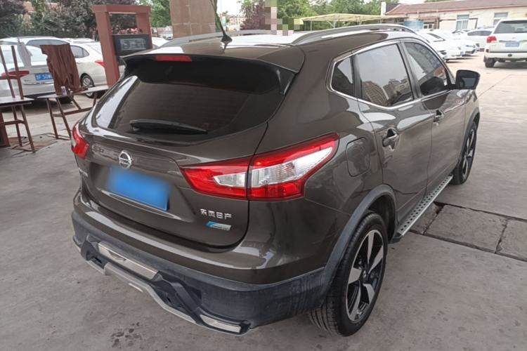 Used Nissan Qashqai 2016 2.0L CVT Luxury Edition Rear Right 45 Deg