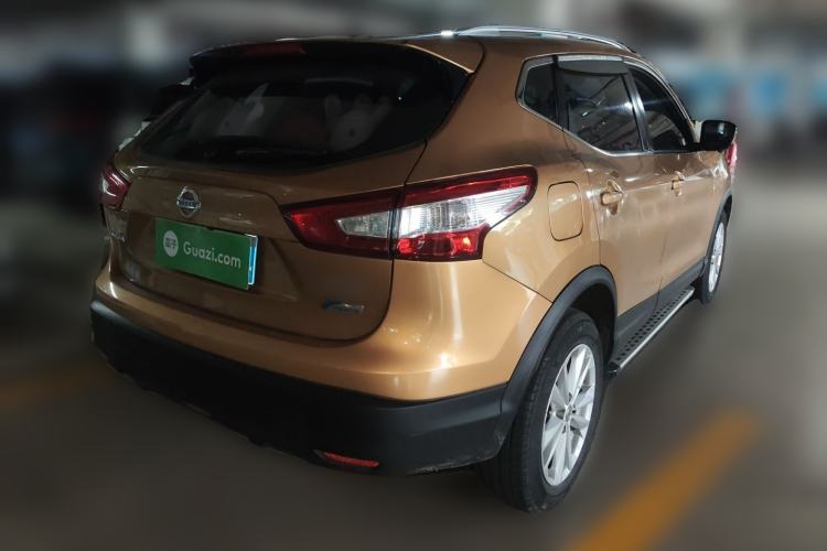 Used Nissan Qashqai 2016 2.0L CVT Elite Edition Rear Right 45 Deg