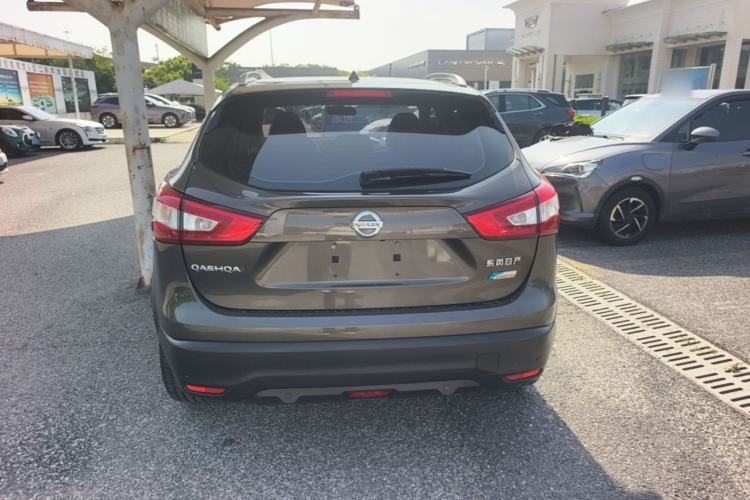 Used Nissan Qashqai 2016 2.0L CVT Luxury Edition Rear