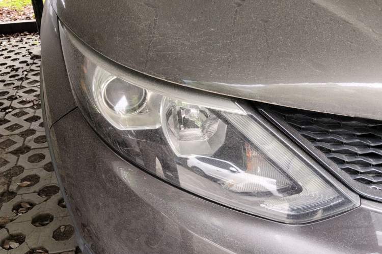 Used Nissan Qashqai 2016 2.0L CVT Elite Edition Right Front Headlight