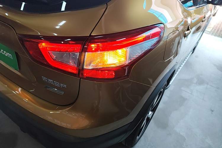 Used Nissan Qashqai 2016 2.0L CVT Luxury Edition Right Rear Taillight